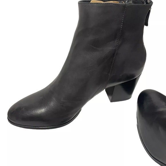 Homers Artisan Size 43 Women’s Booties Boots Ankle Black Leather New Size 11 US - Picture 3 of 11